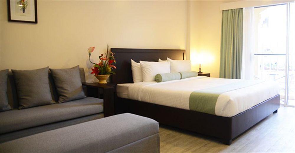 Subic Coco Hotel Olongapo Bagian luar foto