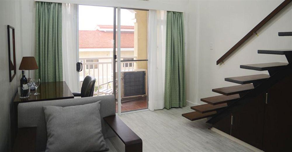 Subic Coco Hotel Olongapo Bagian luar foto