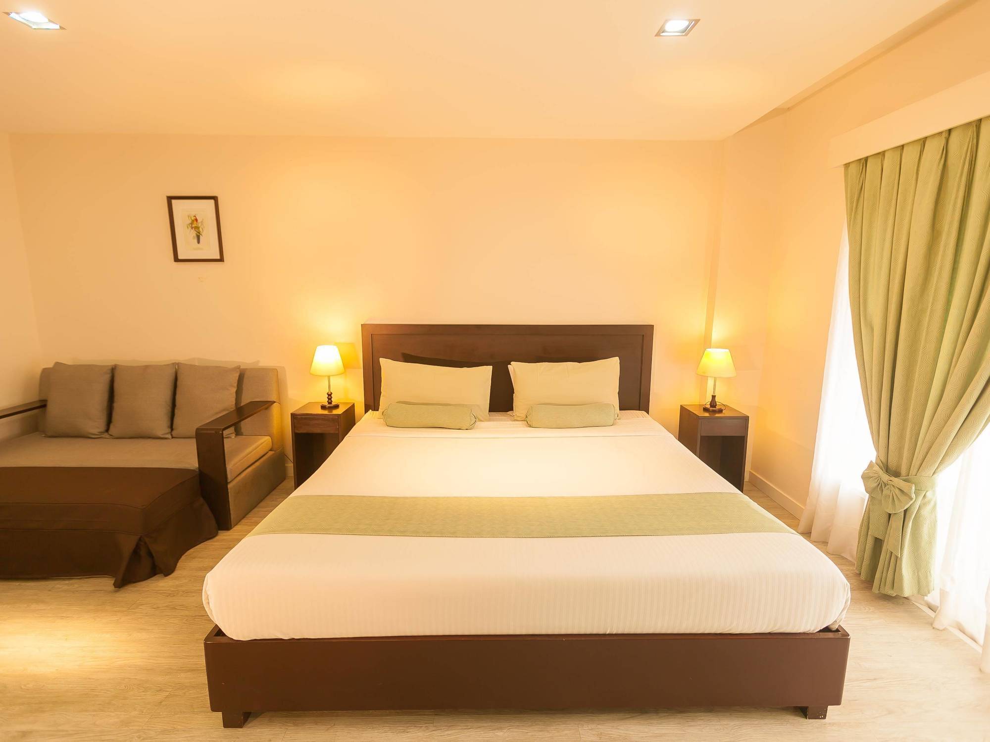 Subic Coco Hotel Olongapo Bagian luar foto