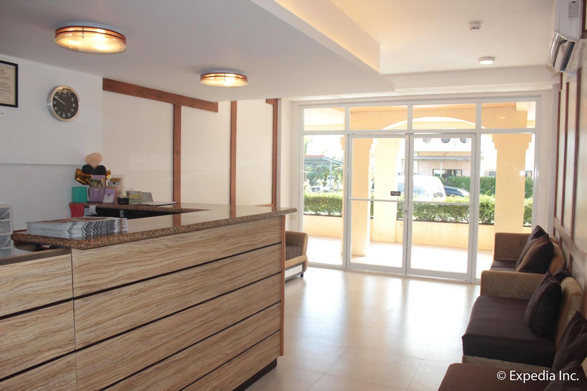 Subic Coco Hotel Olongapo Bagian luar foto
