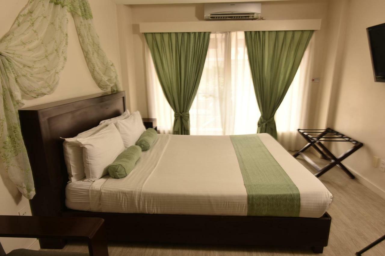 Subic Coco Hotel Olongapo Bagian luar foto